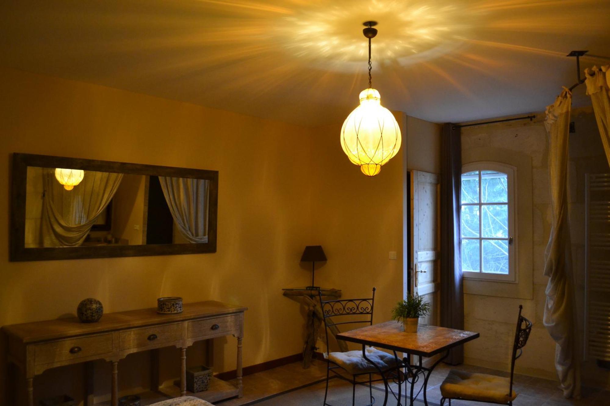 Mas Petit Prince Arlés Habitación foto